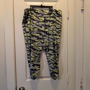Neon Camo Plus Active Pants